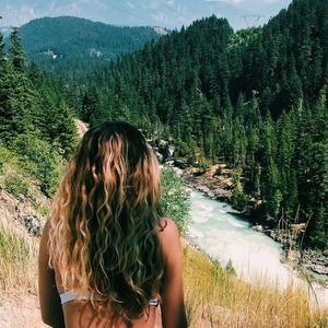 Meet your Posher, Haely